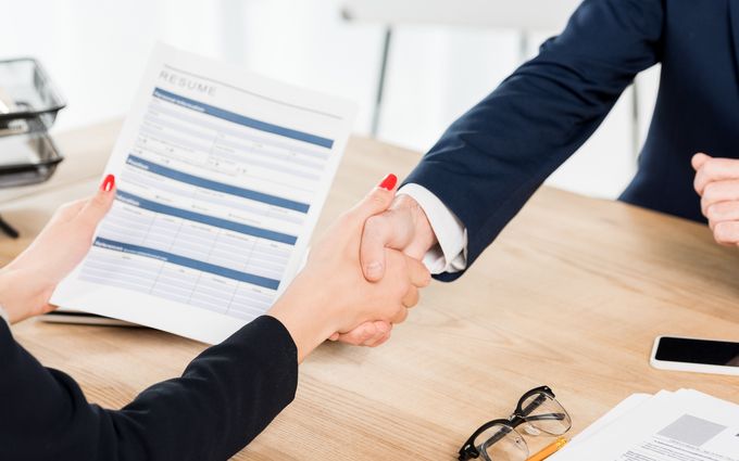 Яких працівників потребують українські роботодавці нині та яку зарплату готові платити?